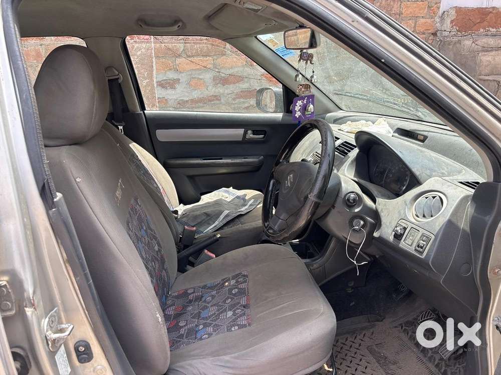 Maruti Suzuki Swift 2010 Cng & Hybrids Good Condition