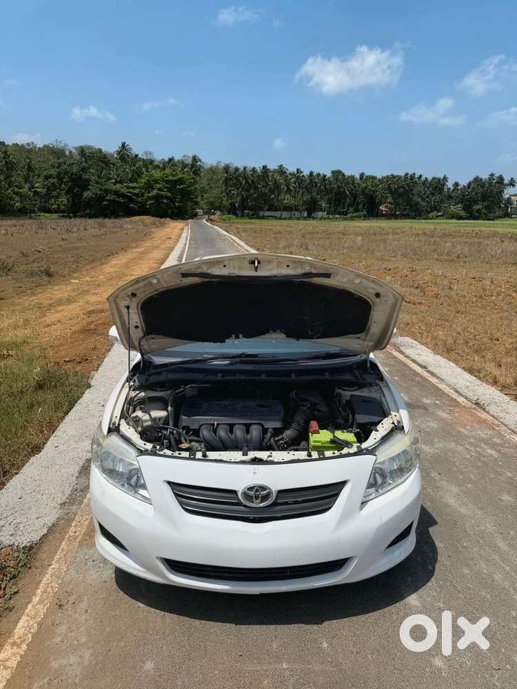 Toyota Corolla Altis 2009 Petrol Well Maintained
