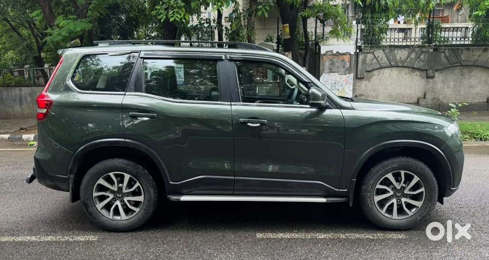 Mahindra Scorpio N Z4 Petrol At 7 Str, 2023, Petrol