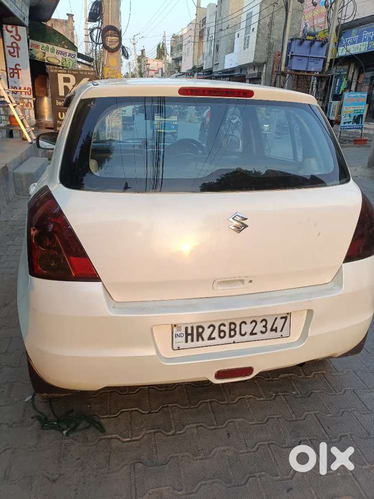 Maruti Suzuki Swift 2010