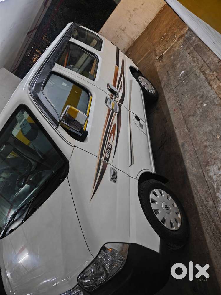 Maruti Suzuki Eeco 5 Str With Htr Cng, 2014, Cng & Hybrids