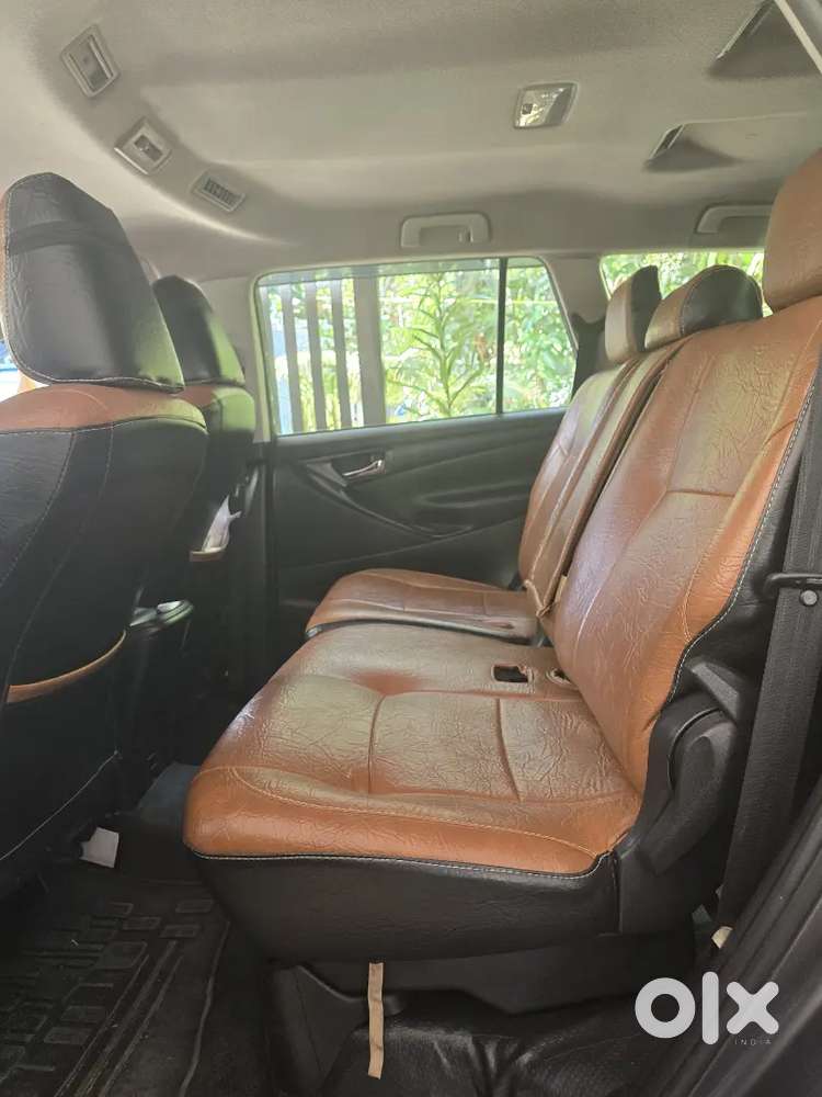 Toyota Innova Crysta 2018 Diesel Well Maintained