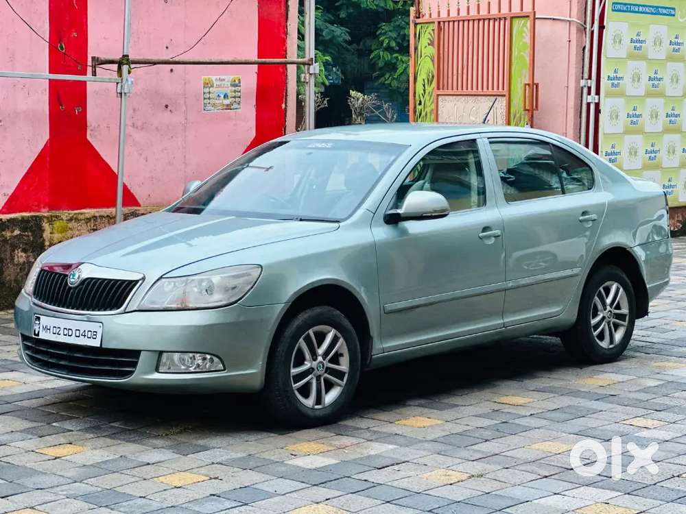 Extra  Car
