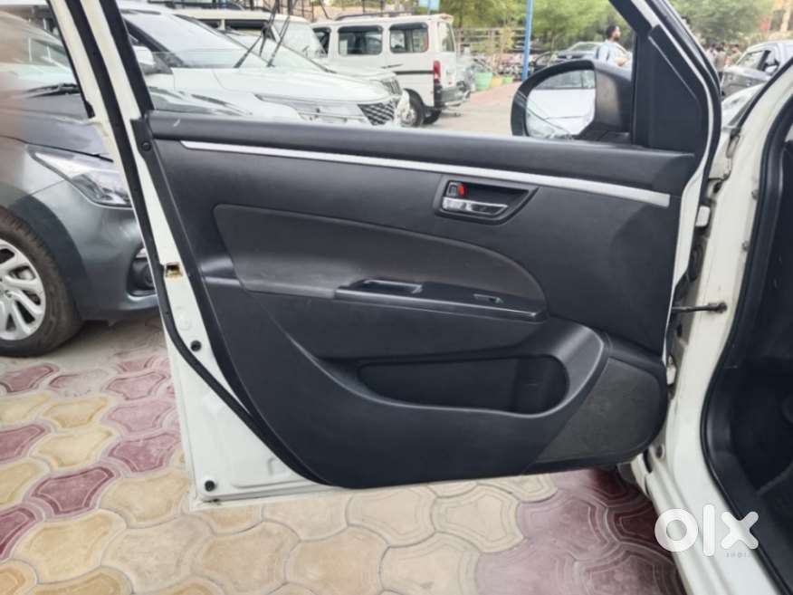 Maruti Suzuki Swift 1.2 Vxi (o), 2012, Petrol