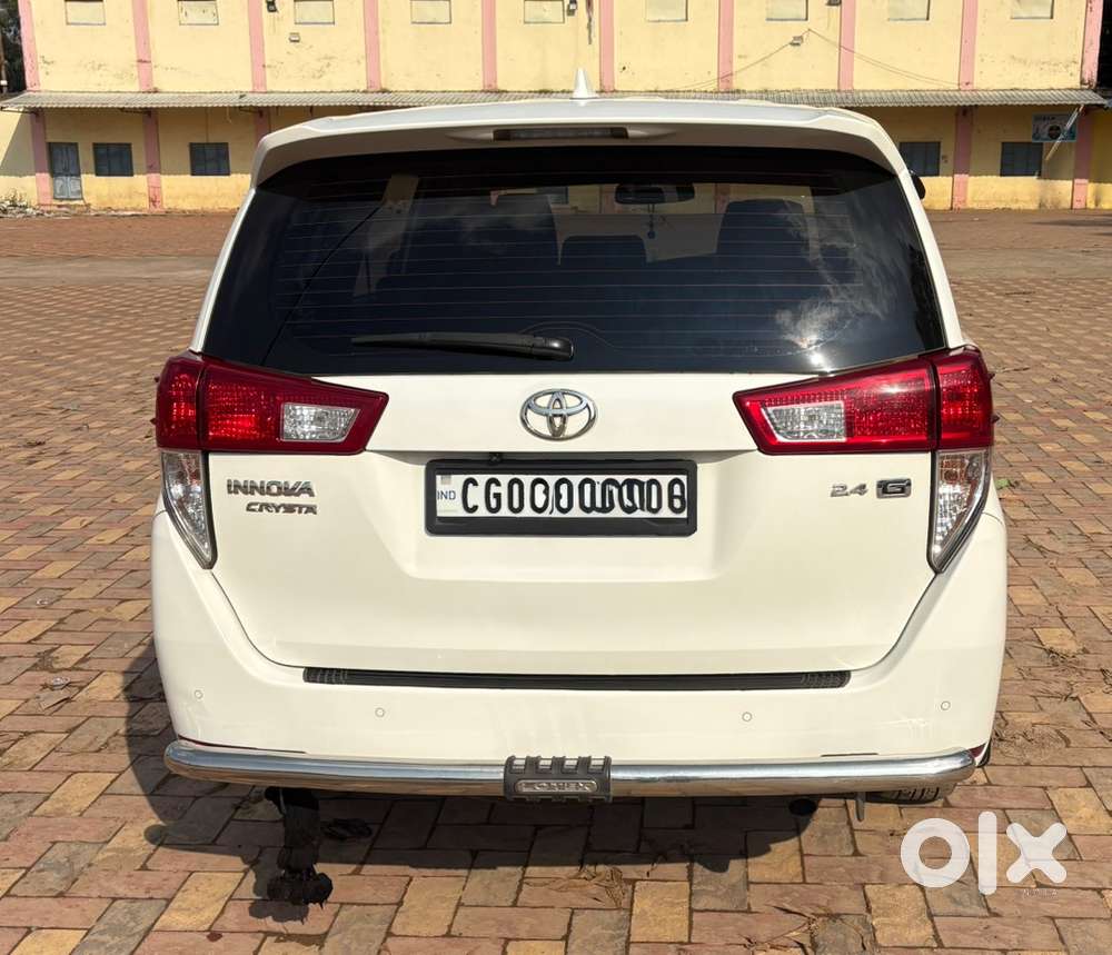 Toyota Innova Crysta 2020