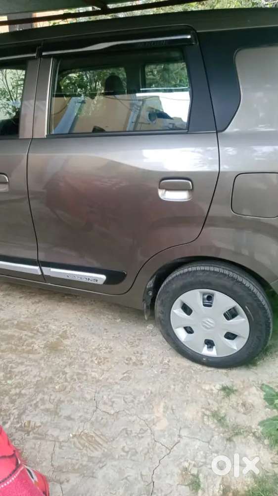 Fronx Leni Hai