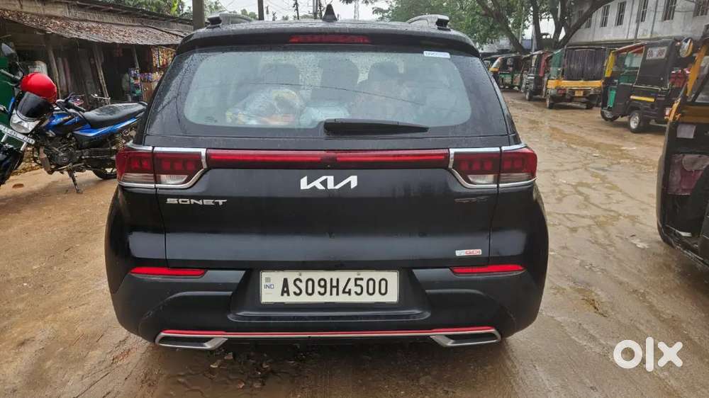 Kia Sonet 2021 Petrol 110000 Km Driven