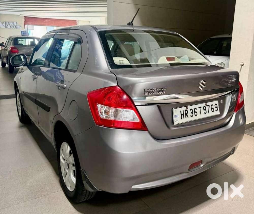 Maruti Suzuki Swift Dzire 1.2 Zxi Bsiv, 2013, Petrol
