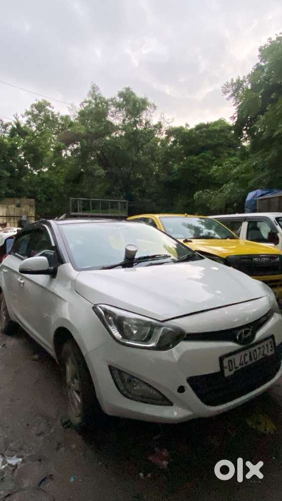 Hyundai I20 2013 Cng & Hybrids Well Maintained