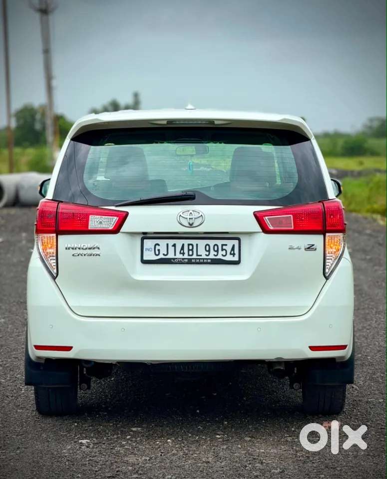 Toyota Innova Crysta [2020-ongoing] 2.4 Zx At 7 Str, 2021, Diesel