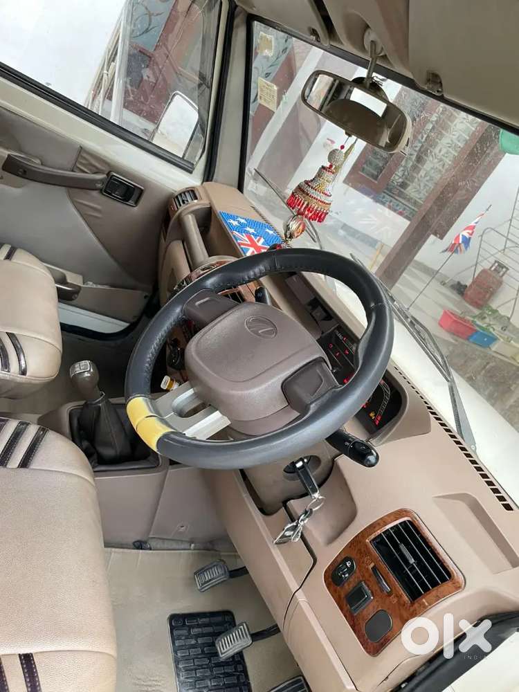 Mahindra Bolero 2012