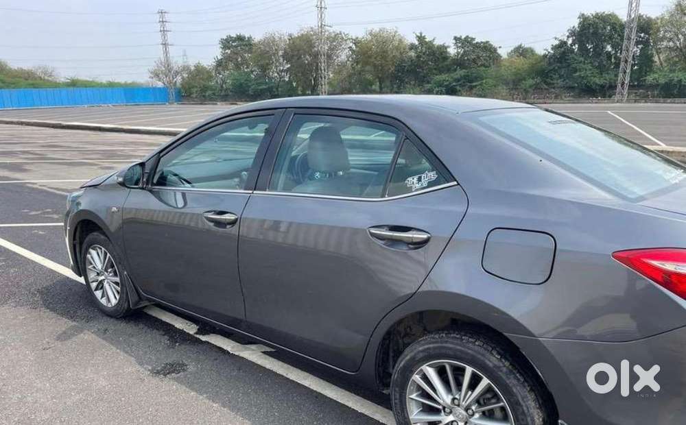 Toyota Corolla Altis 2015 Petrol 75000 Km Driven