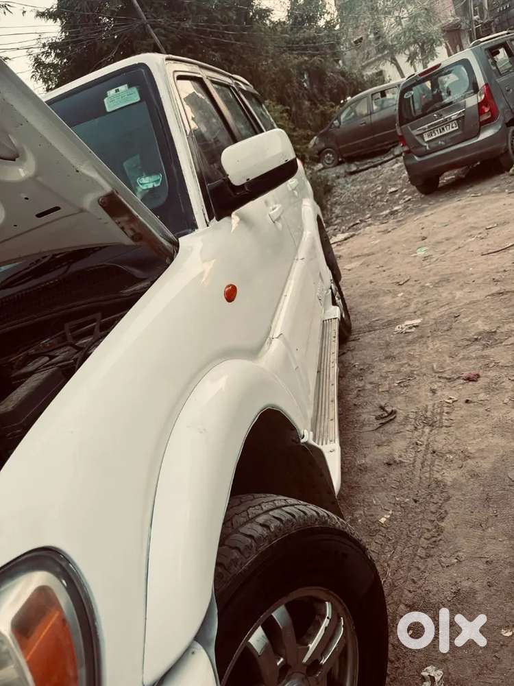 Mahindra Scorpio 2013 Diesel 80000 Km Driven