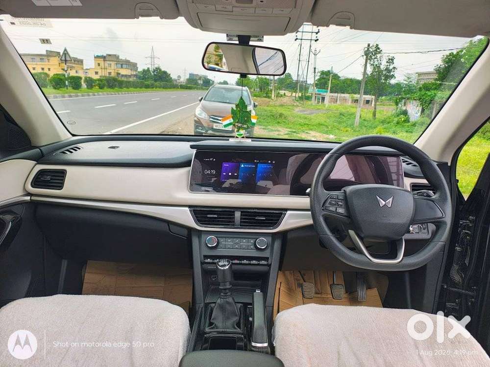 Mahindra Xuv700 2.2 Ax 5 Diesel Mt 7 Str, 2023, Diesel