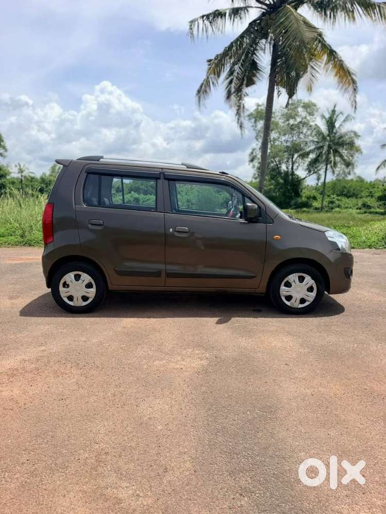 Maruti Suzuki Wagon R 1.0 Vxi Plus, 2015, Petrol