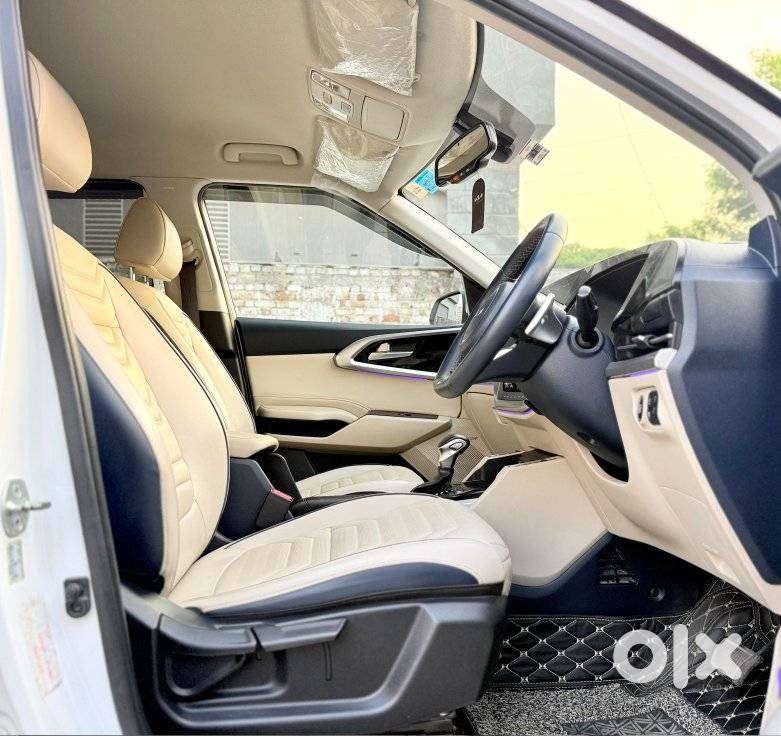Kia Carens 1.5 Luxury Plus Diesel At 7 Str, 2024, Diesel