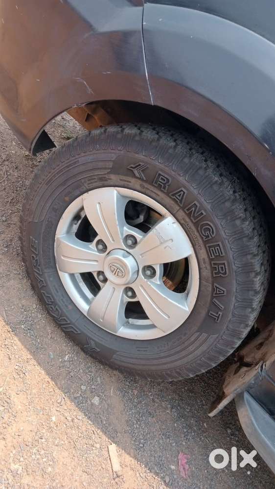 Tata Safari Storme 2017