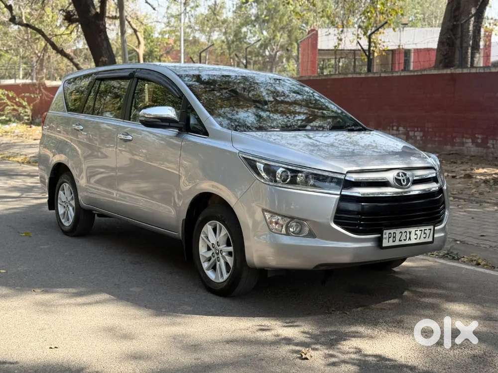 Toyota Innova Crysta 2018