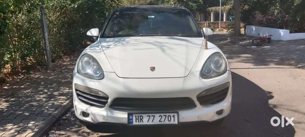 Porsche Cayenne 2011