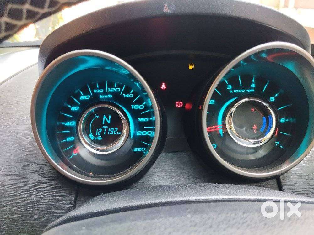 Mahindra Xuv500 W7, 2020, Diesel