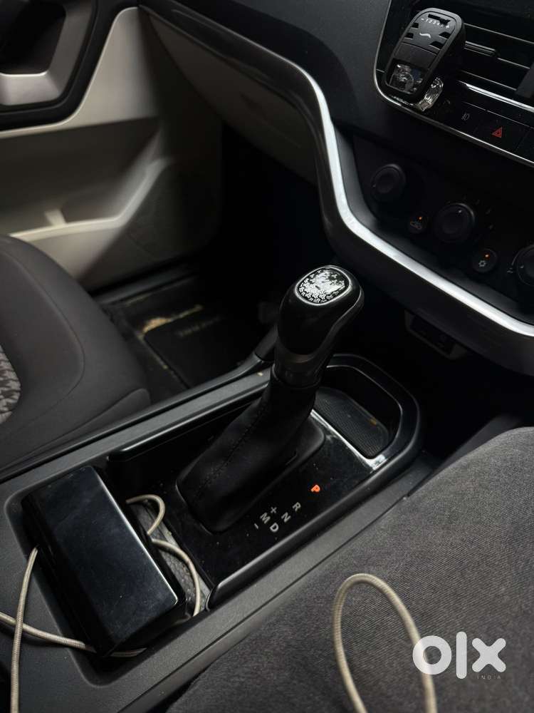 Tata Safari 4x2, 2021, Diesel