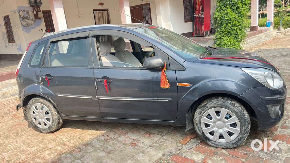 2014 Ford Figo Manual
