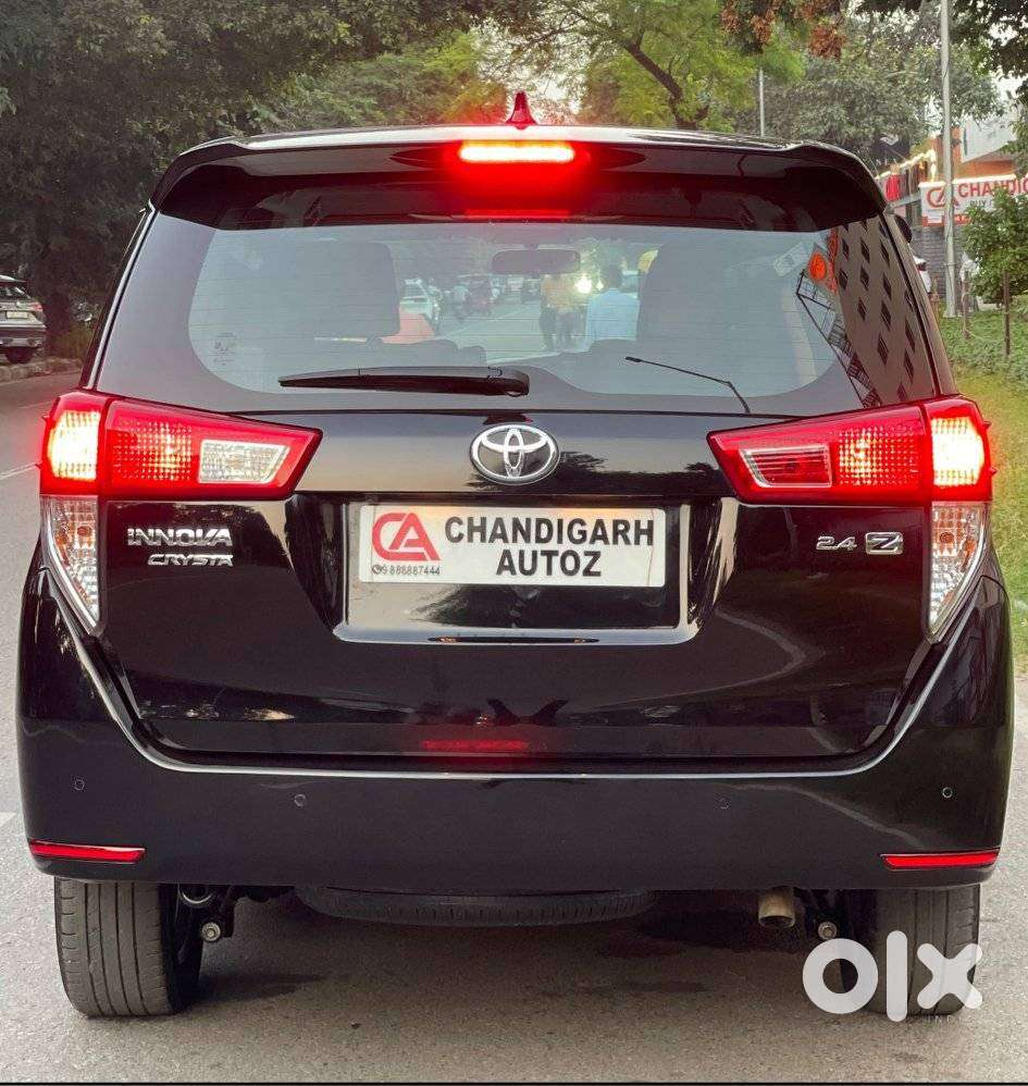 Toyota Innova Crysta [2020-ongoing] 2.4 Zx At 7 Str, 2022, Diesel
