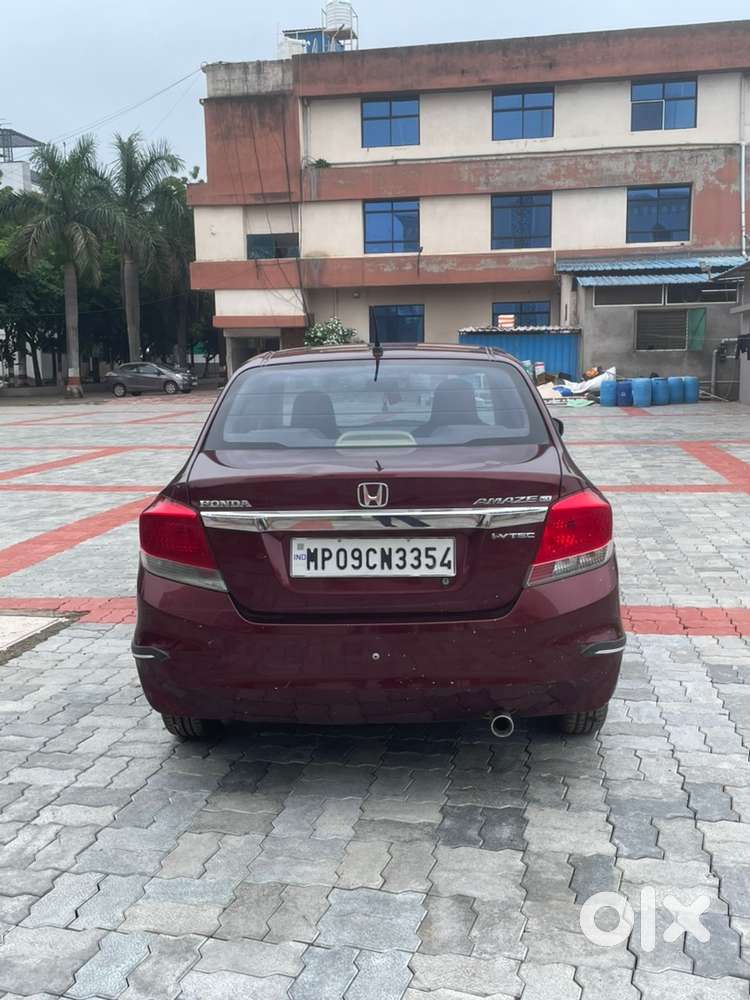Honda Amaze 2013 Petrol Manual Transmission– Excellent Condition
