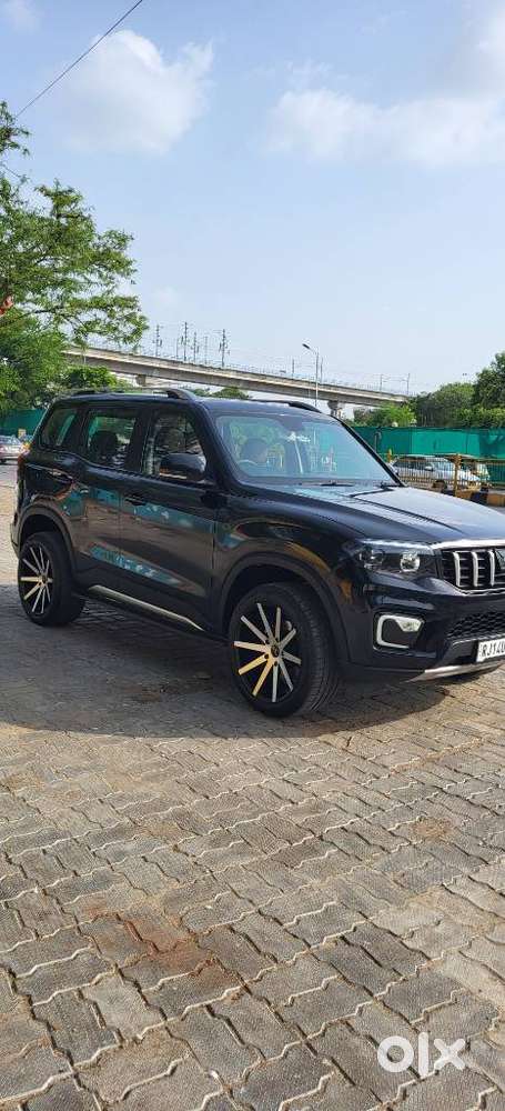 Mahindra Scorpio N Z6 Diesel At 2wd 7 Str, 2023, Diesel