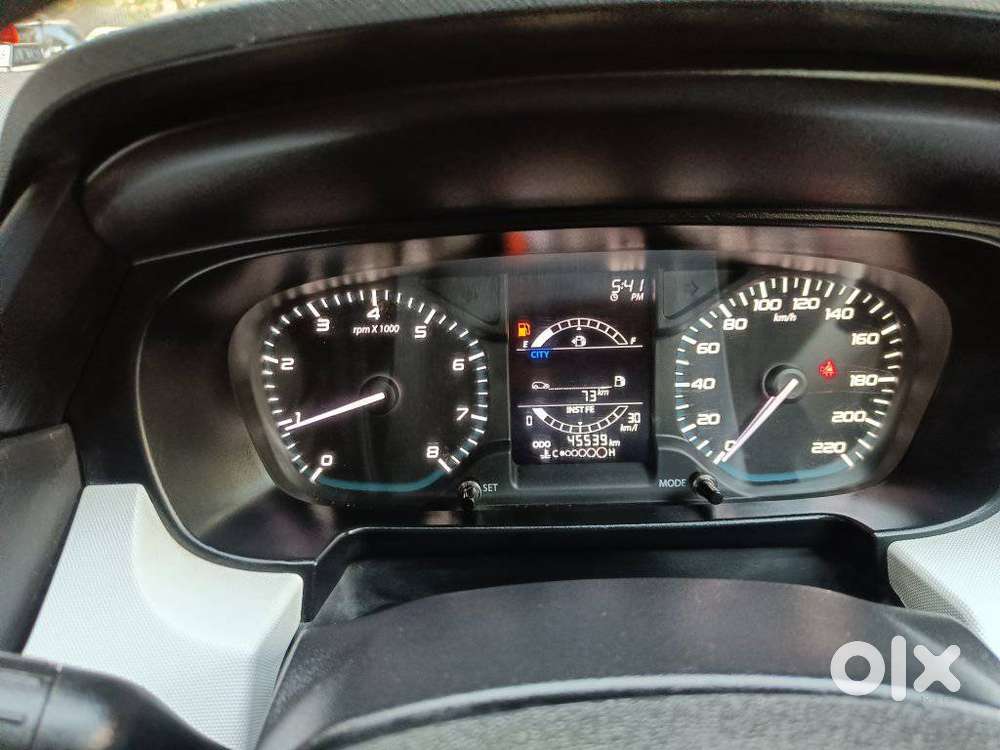 Tata Punch 1.2 Revotron Accomplished Dazzle Pack Mt, 2022, Petrol