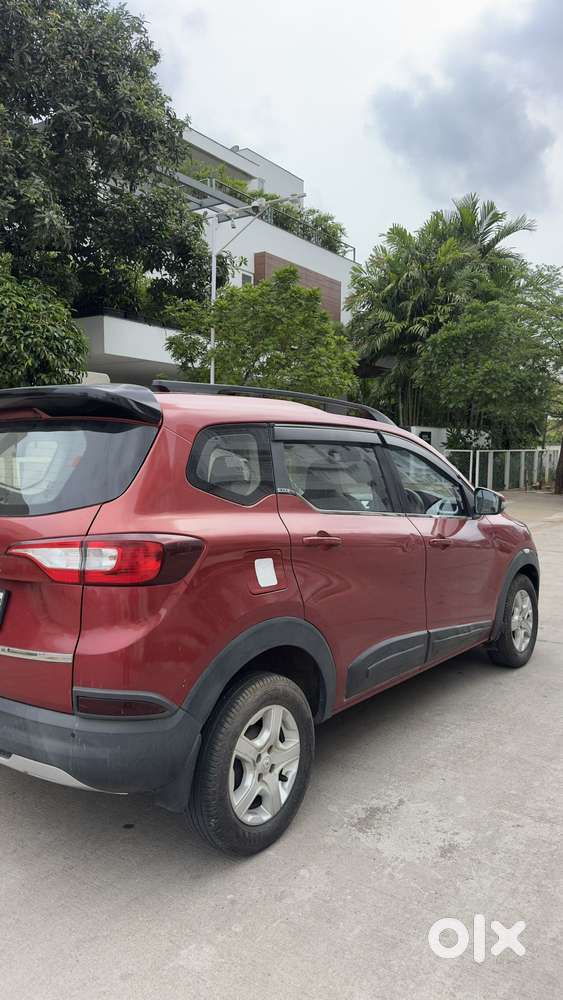 Renault Triber Rxz, 2019, Petrol