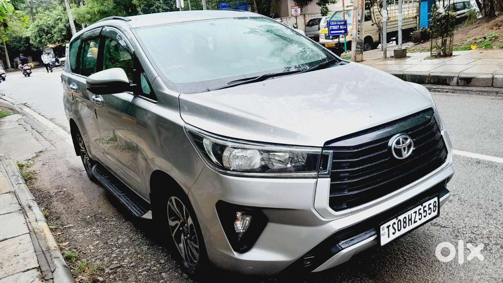 Toyota Innova Crysta G 8 Str, 2022, Diesel
