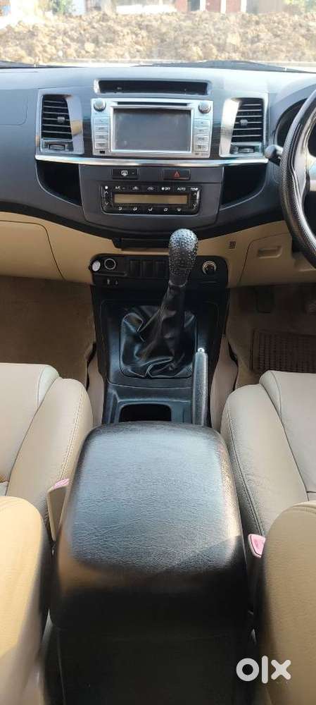 Toyota Fortuner 2011-2016 4x2 Manual, 2015, Diesel