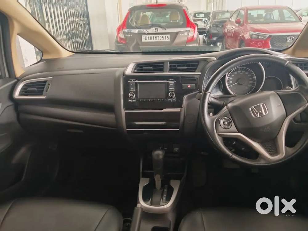 Honda Jazz V Cvt, 2017, Petrol