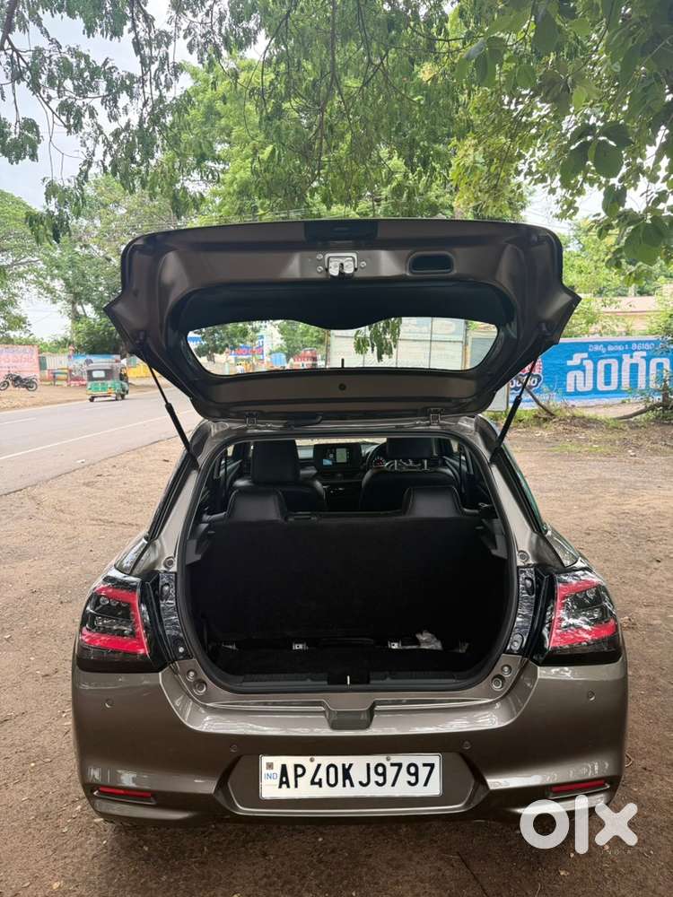 Maruti Suzuki Swift Petrol Manual 2026