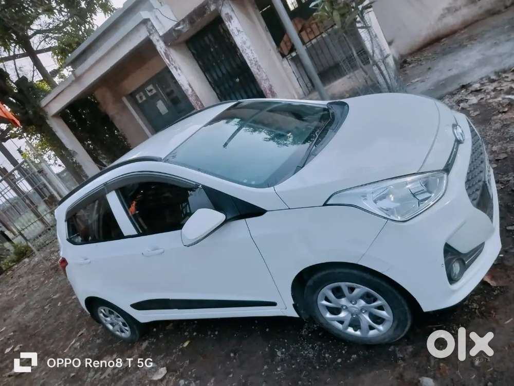 Hyundai Grand I10 2018 Diesel 90000 Km Driven