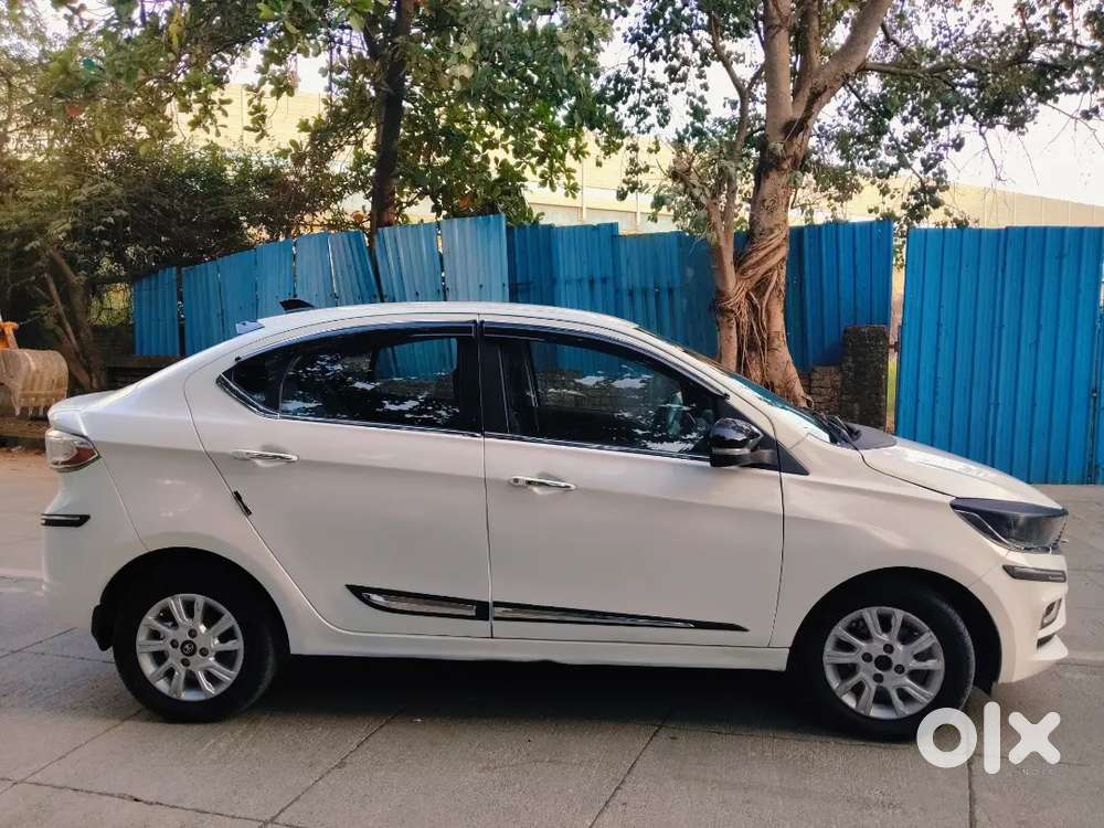 Tata Tiagor 2025 Cng & Hybrids 12705 Km Driven