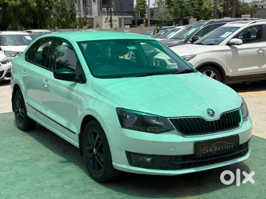 Skoda Rapid 1.0 Ambition Tsi At, 2021, Petrol