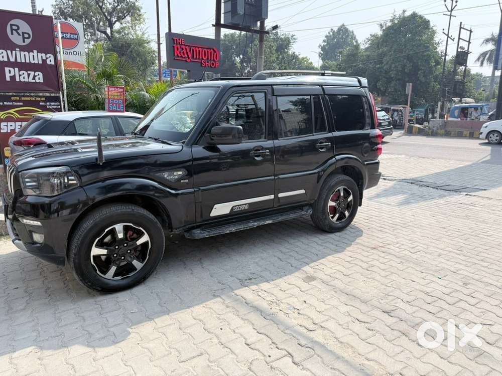 Mahindra Scorpio Classic 2021