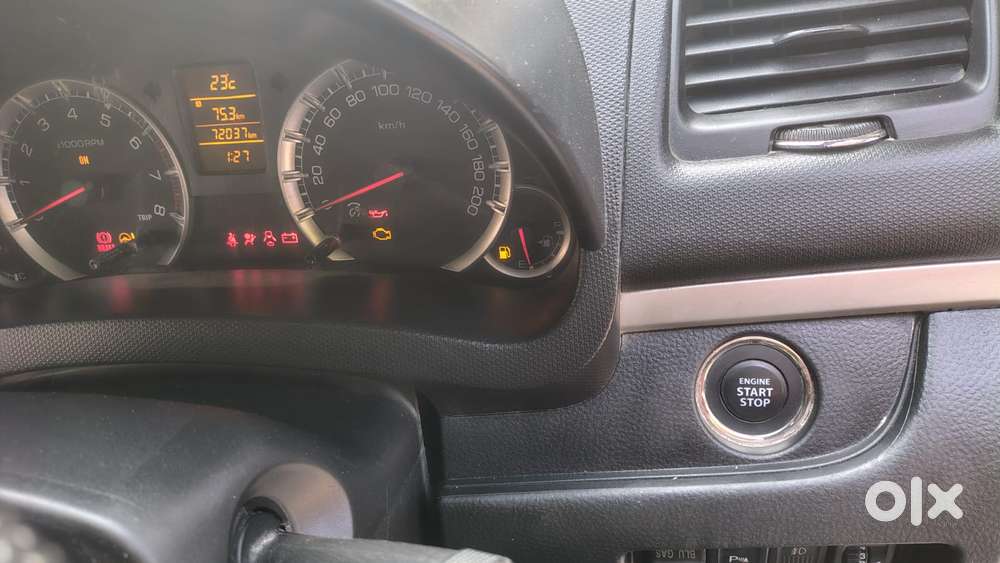 Maruti Suzuki Swift Zxi, 2017, Cng & Hybrids