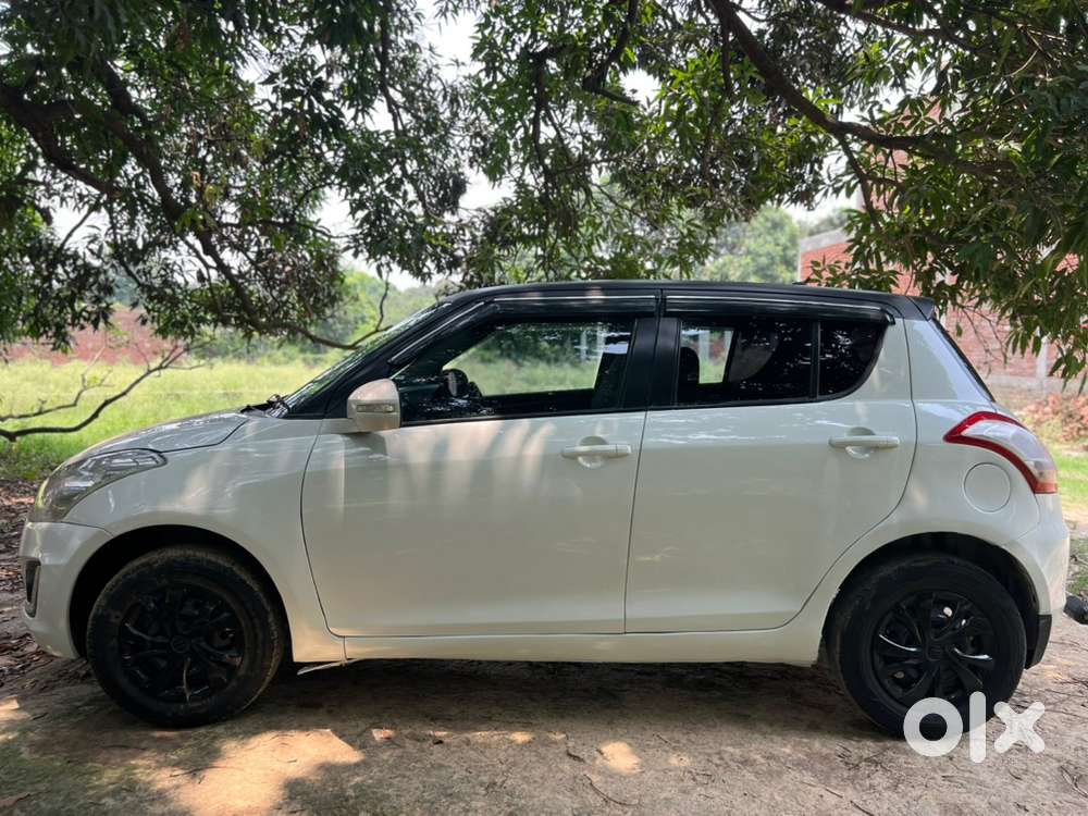 Maruti Suzuki Swift 2017 Diesel 130000 Km Driven
