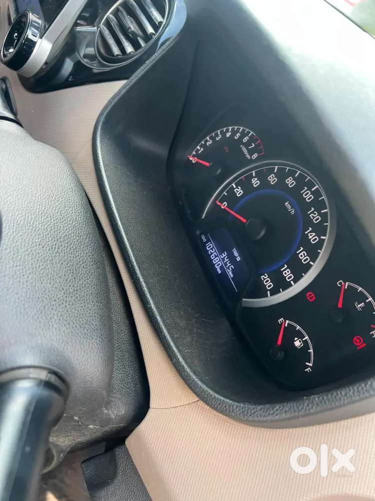 Hyundai Grand I10 2017 Car