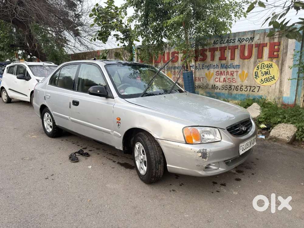 Hyundai Accent Petrol At 2010