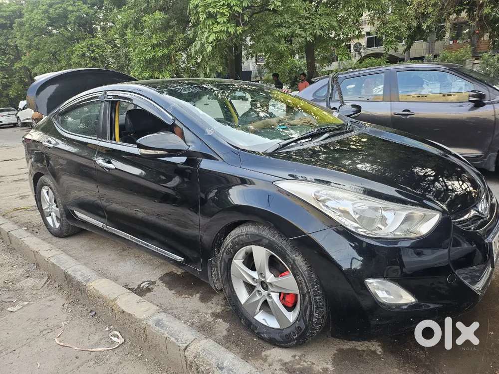 Hyundai New Elantra 2013 Petrol Well Maintained