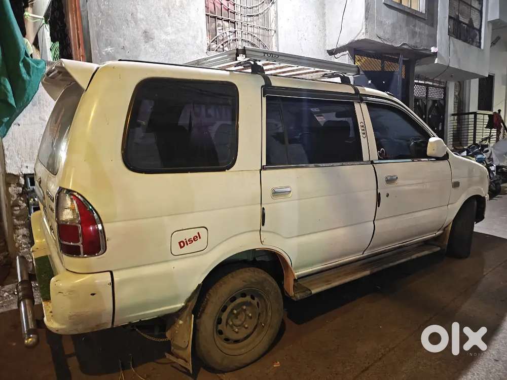 Chevrolet Tavera Neo 2012 Diesel