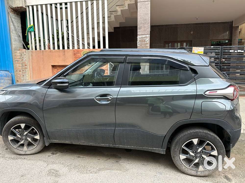 Tata Punch Creative+ Amt 2025  13500 Km  Daytona Grey   Top Variant