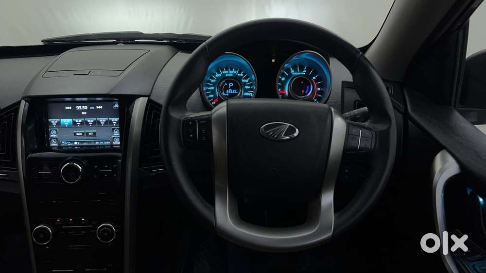 Mahindra Xuv500 At W9 2wd, 2020, Diesel