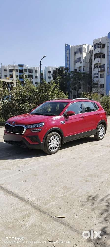Skoda Kushaq 1.0 Tsi Active, 2021, Petrol