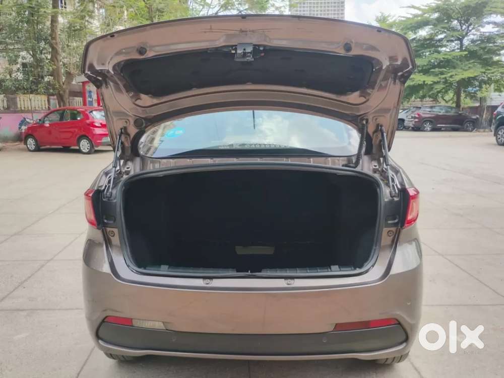 Tata Tiago Xza, 2018, Petrol