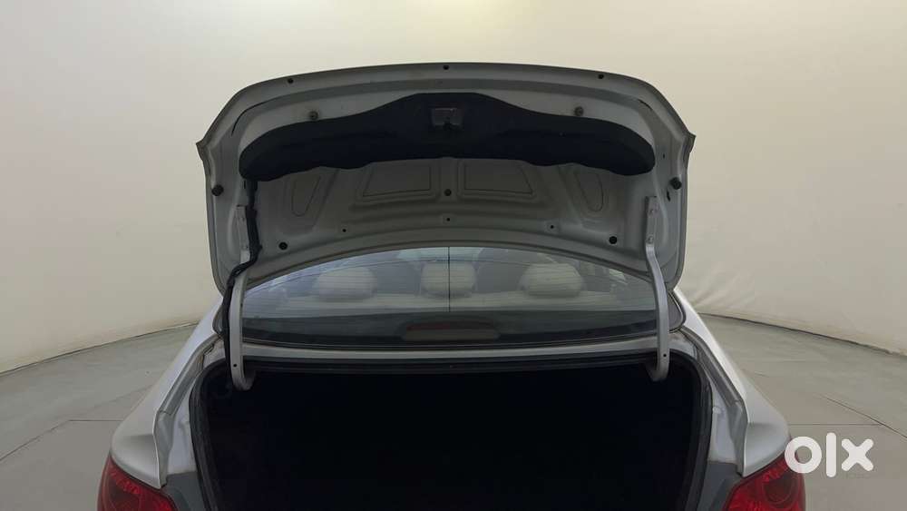 Hyundai Verna 1.6 Vtvt Sx, 2012, Petrol